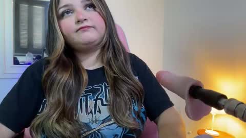 Snapshot of amandhaaa chatting on 10-24-25, 03:52 Amandha online show from 10-24-25, 03:52