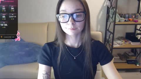 Mila online show from 12-02-24, 02:41