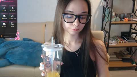 Mila online show from 12-07-24, 12:56