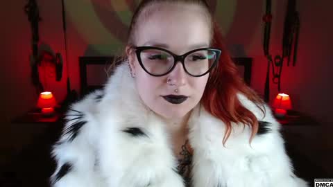Snapshot of amanita__pantherina chatting on 12-28-24, 04:52 Goddess Amanita online show from 12-28-24, 04:52