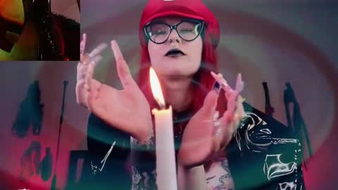 Snapshot of amanita__pantherina chatting on 01-23-25, 12:19 Goddess Amanita online show from 01-23-25, 12:19