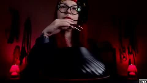 Snapshot of amanita__pantherina chatting on 09-17-25, 09:00 Goddess Amanita online show from 09-17-25, 09:00