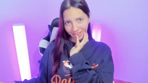 Liz online show from 01-16-25, 04:38