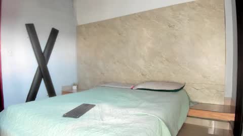 Snapshot of amara_luxe chatting on 10-16-25, 07:59 amara_luxe online show from 10-16-25, 07:59