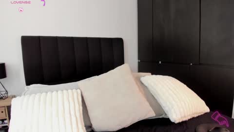 -  A M A R A - online show from 12-13-24, 05:32