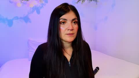 Amara Vega  online show from 12-20-25, 08:21