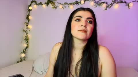 Amara Vega  online show from 04-24-26, 10:39