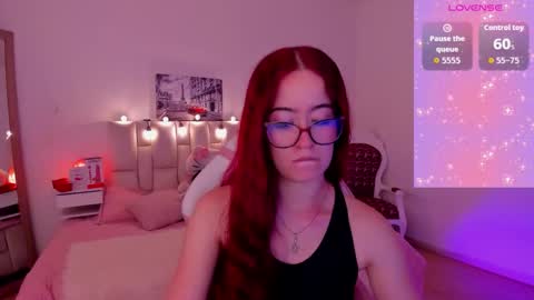 amaraa_couper1 online show from 12-19-25, 04:19