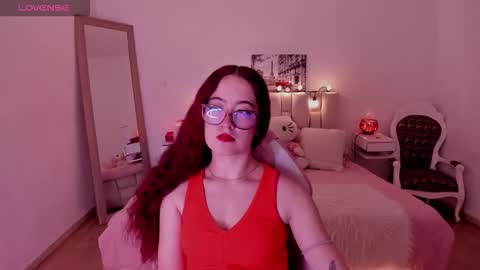 amaraa_couper1 online show from 01-09-26, 04:15