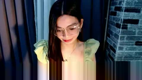 BELLA online show from 03-26-26, 04:34