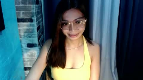 Snapshot of amarabellax chatting on 05-21-26, 02:18 BELLA online show from 05-21-26, 02:18