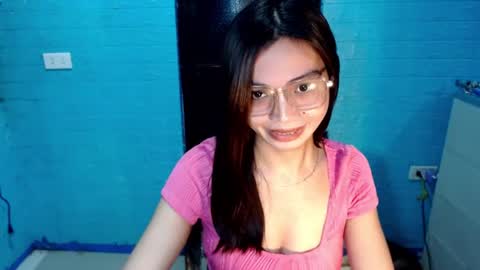 Snapshot of amarabellax chatting on 06-11-26, 09:46 BELLA online show from 06-11-26, 09:46