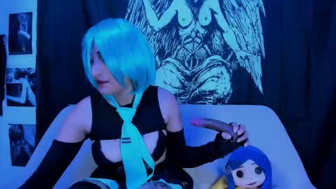 Snapshot of amaracooper2 chatting on 11-19-25, 12:49 amaracooper2 online show from 11-19-25, 12:49