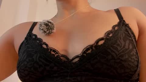 Amara online show from 09-26-25, 06:06