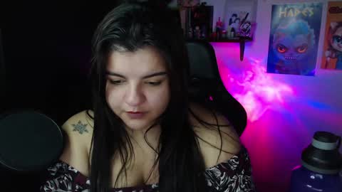 Snapshot of amaralof chatting on 01-05-25, 02:06 amaralof online show from 01-05-25, 02:06