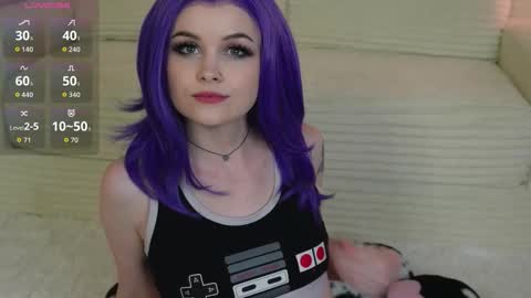 Snapshot of amaramoonglow chatting on 11-20-25, 11:15 Amara online show from 11-20-25, 11:15