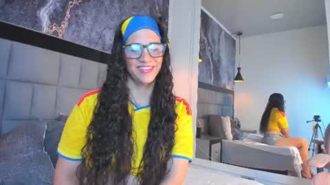   online show from 07-07-26, 04:44
