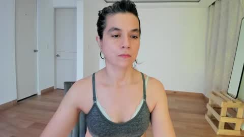 Snapshot of amaranthaajames chatting on 05-24-26, 11:10 Amarantha online show from 05-24-26, 11:10
