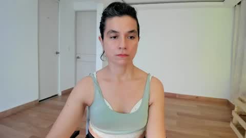 Snapshot of amaranthaajames chatting on 06-03-26, 10:26 Amarantha online show from 06-03-26, 10:26