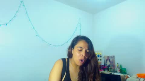 Snapshot of amararoberts08 chatting on 12-12-24, 07:26 Amara Julia online show from 12-12-24, 07:26