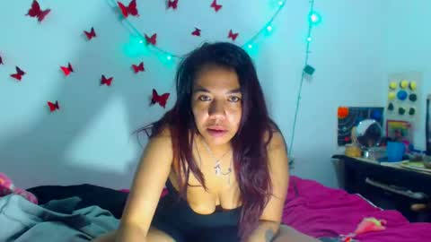 Snapshot of amararoberts08 chatting on 01-08-25, 11:54 Amara Julia online show from 01-08-25, 11:54