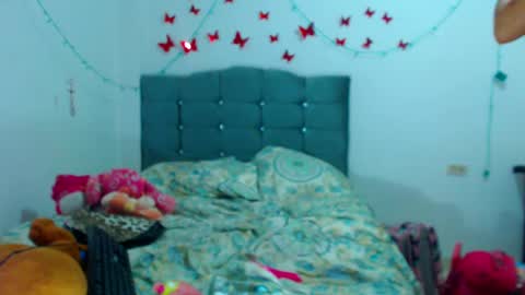 Snapshot of amararoberts08 chatting on 01-23-25, 02:23 Amara Julia online show from 01-23-25, 02:23
