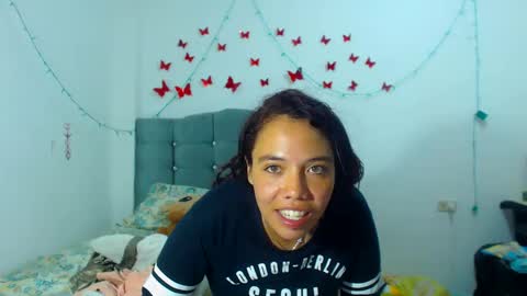 Snapshot of amararoberts08 chatting on 01-30-25, 01:11 Amara Julia online show from 01-30-25, 01:11