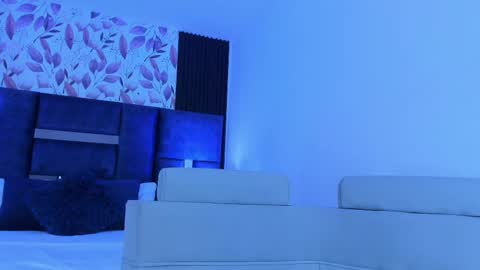 Emily online show from 02-13-25, 11:28