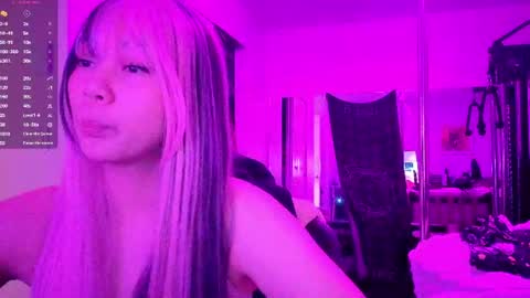 leash online show from 06-14-26, 08:05