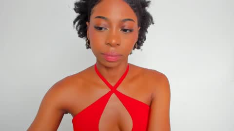 Snapshot of amatiistur chatting on 02-08-25, 07:05 Tammy online show from 02-08-25, 07:05