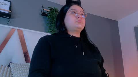 AMATISTA online show from 04-30-26, 09:59