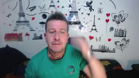 Snapshot of amaya_627 chatting on 10-22-25, 02:45 AMAYA online show from 10-22-25, 02:45