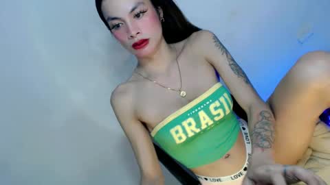 Annika 25yrs old online show from 03-10-25, 06:49