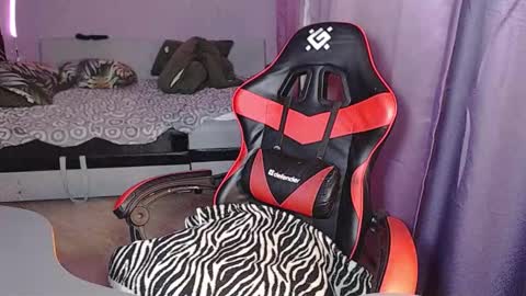 Snapshot of amayamalina chatting on 01-31-26, 08:29 Malina online show from 01-31-26, 08:29