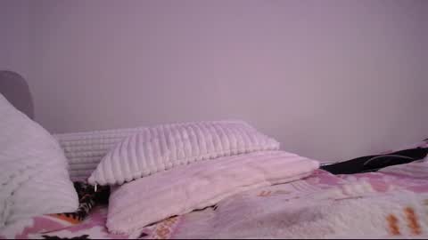 Snapshot of amazing_agness chatting on 03-10-25, 08:48 amazing_agness online show from 03-10-25, 08:48