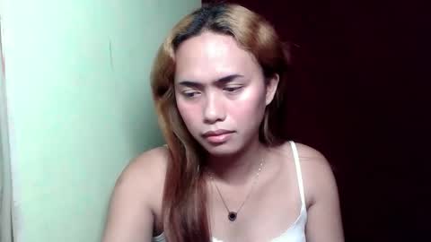 Snapshot of amazing_yella69 chatting on 03-17-26, 12:48 YELLA online show from 03-17-26, 12:48