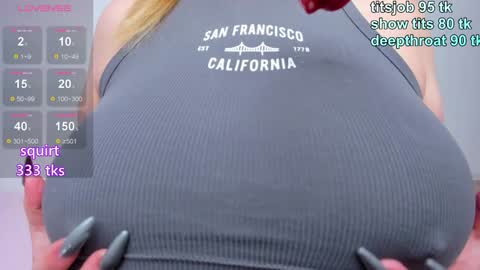 Snapshot of amazongirls chatting on 10-12-25, 10:36 Im Mandy and I love to play in public and do crazy in PVT online show from 10-12-25, 10:36
