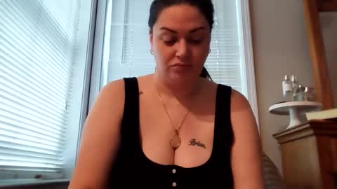 Snapshot of amazonnnnn33 chatting on 01-14-26, 02:12 amazonnnnn33 online show from 01-14-26, 02:12