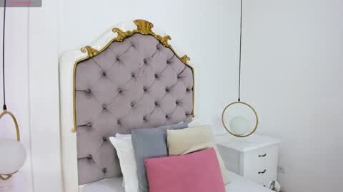 Sara online show from 12-15-24, 11:12