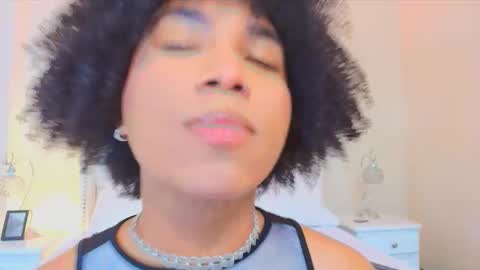 Ambar Colling online show from 10-24-25, 02:02