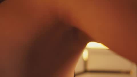 Snapshot of ambar_rosse25 chatting on 09-13-25, 11:32 Julieta online show from 09-13-25, 11:32