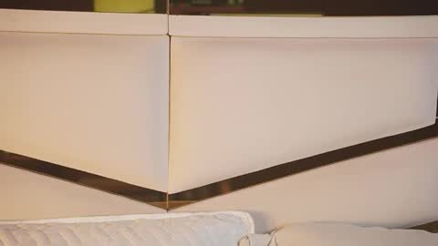 Snapshot of ambar_rosse25 chatting on 09-19-25, 11:33 Julieta online show from 09-19-25, 11:33