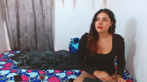 AmbarAndValery online show from 12-02-25, 02:39