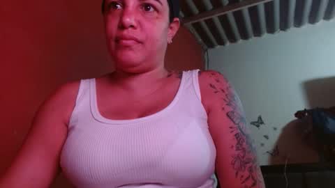 Snapshot of ambarmilf09 chatting on 11-06-25, 11:26 ambarmilf09 online show from 11-06-25, 11:26