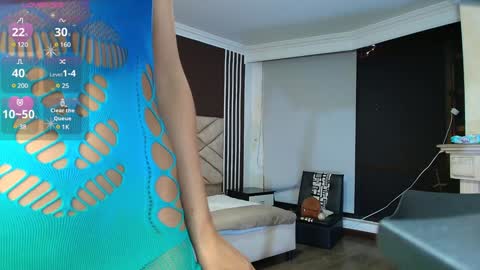 Snapshot of ambaross chatting on 12-07-24, 01:36 Ambar Ross online show from 12-07-24, 01:36