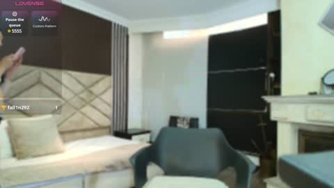 Snapshot of ambaross chatting on 12-10-24, 07:32 Ambar Ross online show from 12-10-24, 07:32