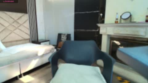 Snapshot of ambaross chatting on 12-11-24, 07:25 Ambar Ross online show from 12-11-24, 07:25