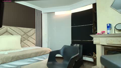 Snapshot of ambaross chatting on 01-06-25, 07:13 Ambar Ross online show from 01-06-25, 07:13