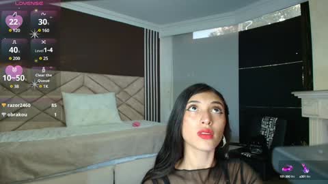 Snapshot of ambaross chatting on 01-18-25, 10:06 Ambar Ross online show from 01-18-25, 10:06