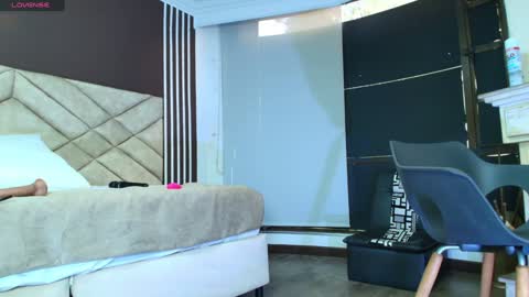 Snapshot of ambaross chatting on 01-20-25, 10:15 Ambar Ross online show from 01-20-25, 10:15